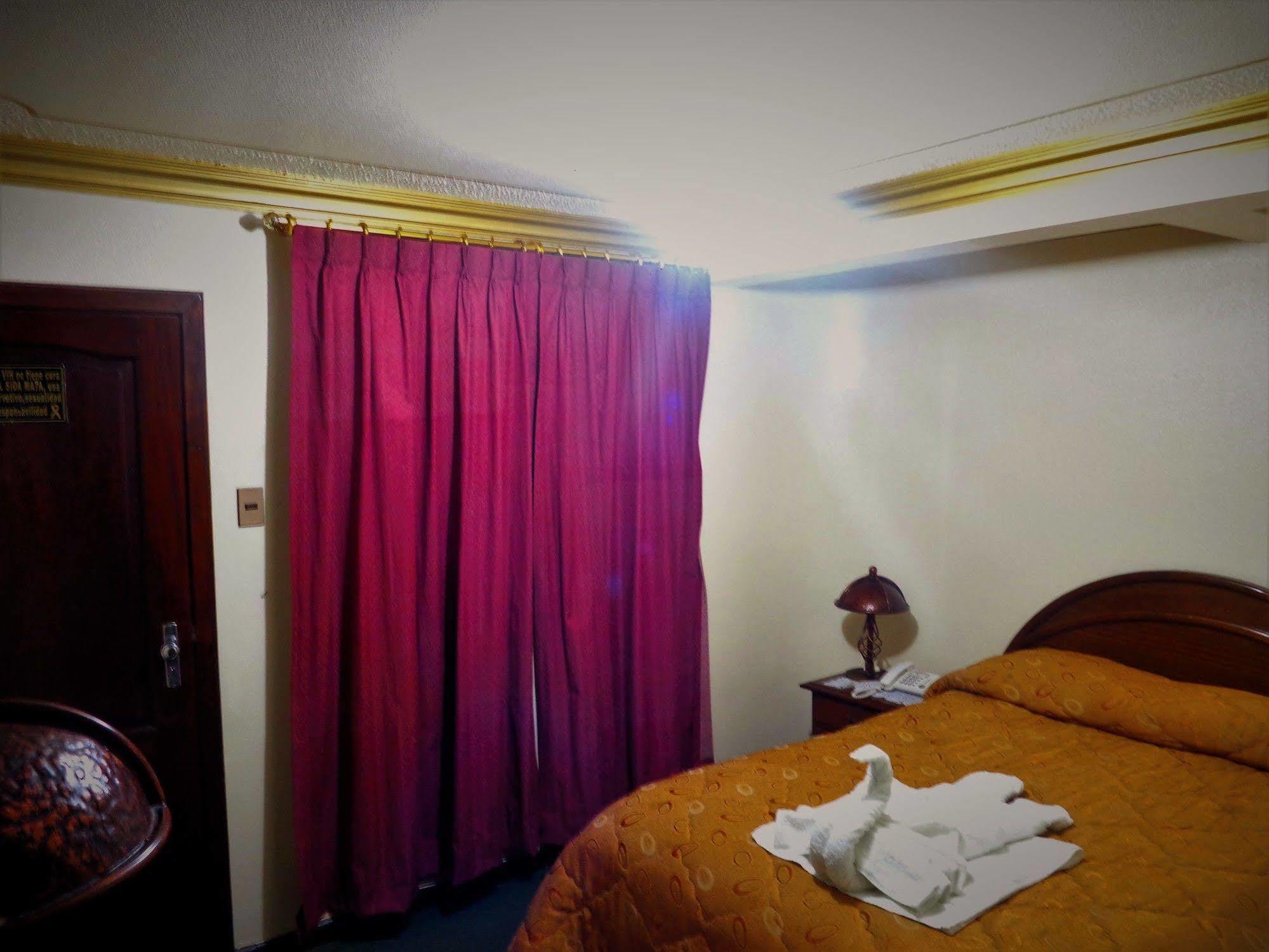 Hotel Alexander La Paz Kültér fotó